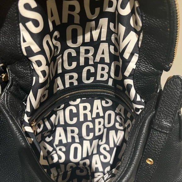 Marc Jacobs Natasha Black Crossbody Bag with Gold Details - Picture 8 of 12